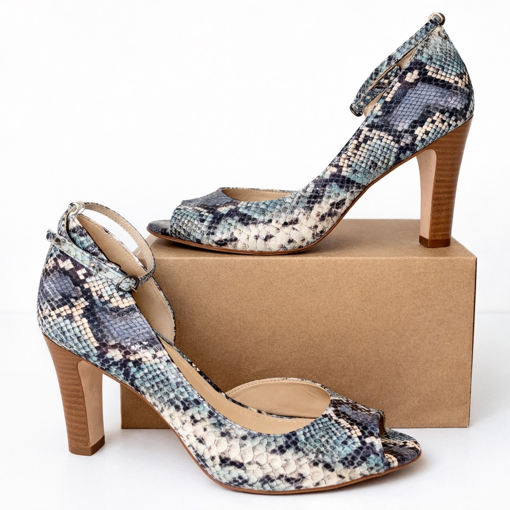 Johnston & Murphy Snakeskin Leather Peep Toe Ankle Strap Heels Size 9 M NWT